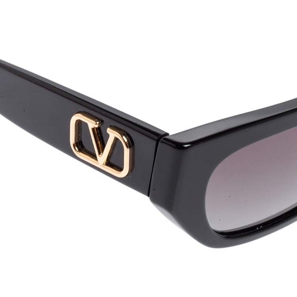 Valentino Black Acetate VA4080 VLogo Gradient Rectangular Sunglasses - Picture 13 of 14